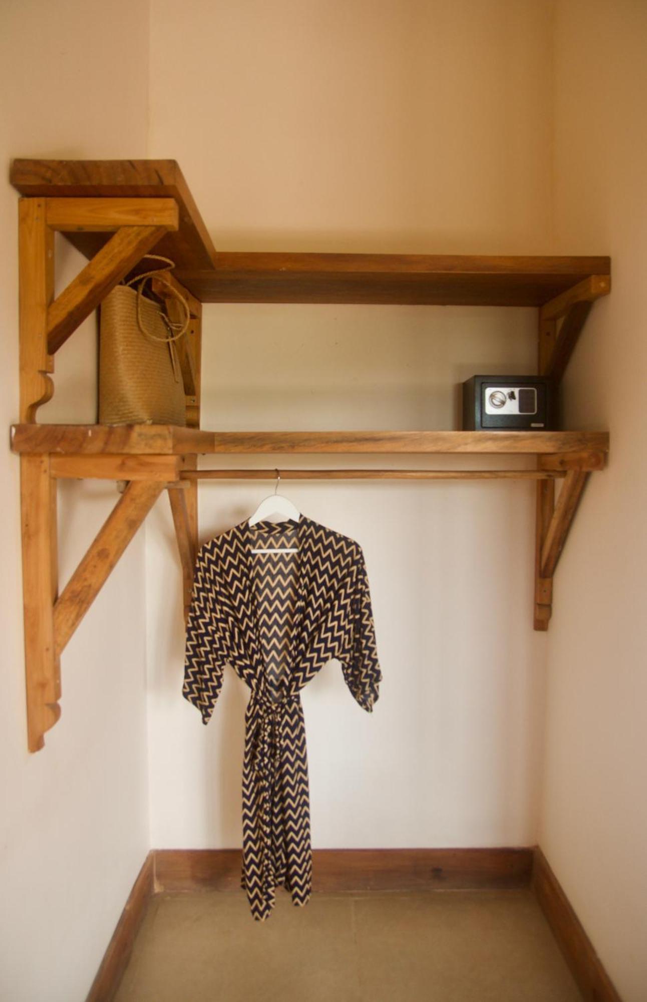 Owa Lodge Areguling Kuta  Habitación foto