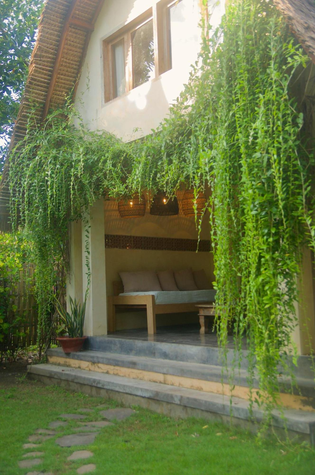 Owa Lodge Areguling Kuta  Habitación foto